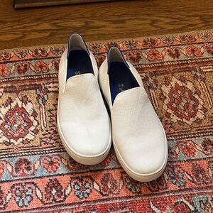 Rothy’s slip on sneaker